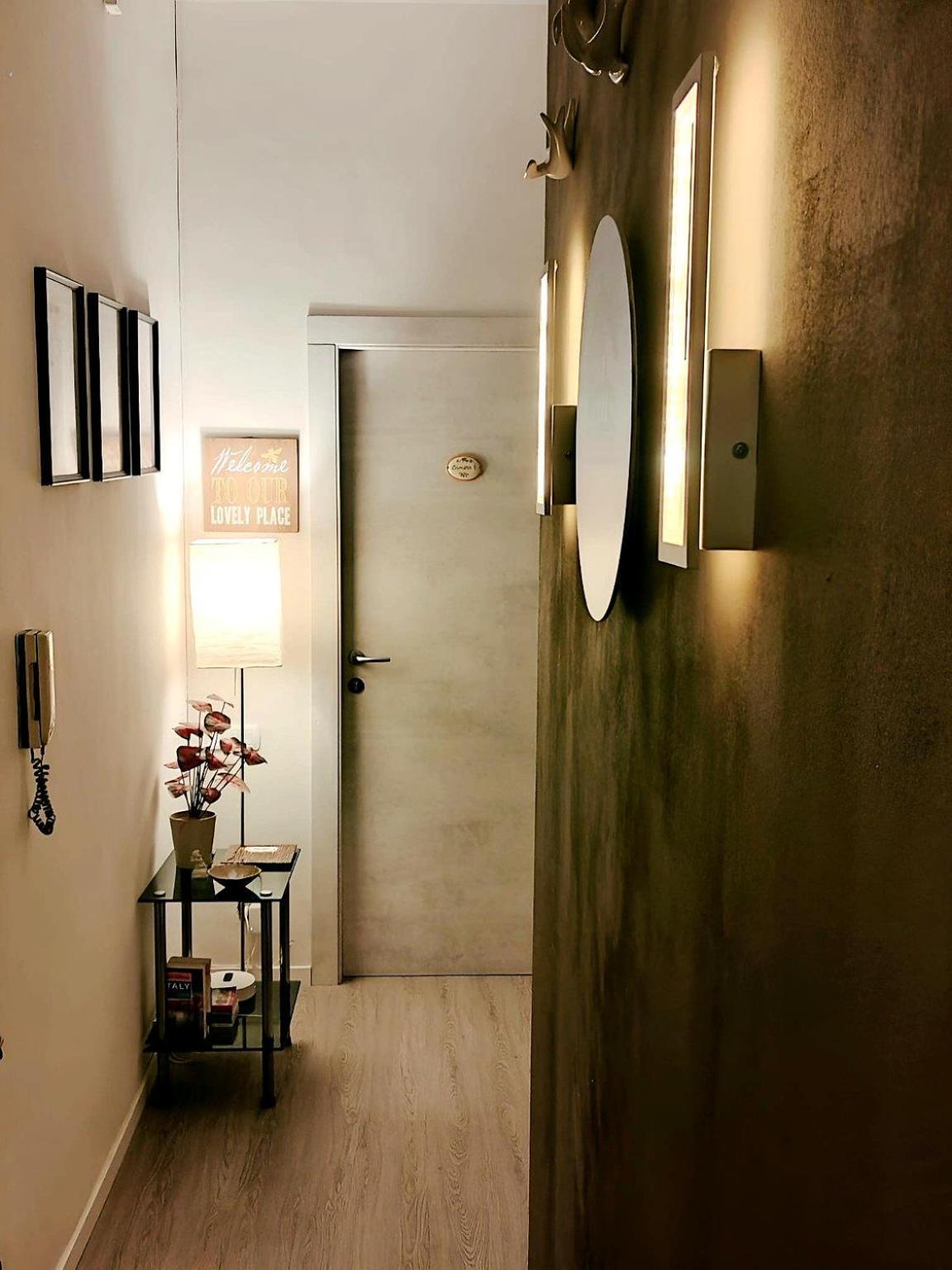 Colosseo Rooms B&B โรม ภายนอก รูปภาพ
