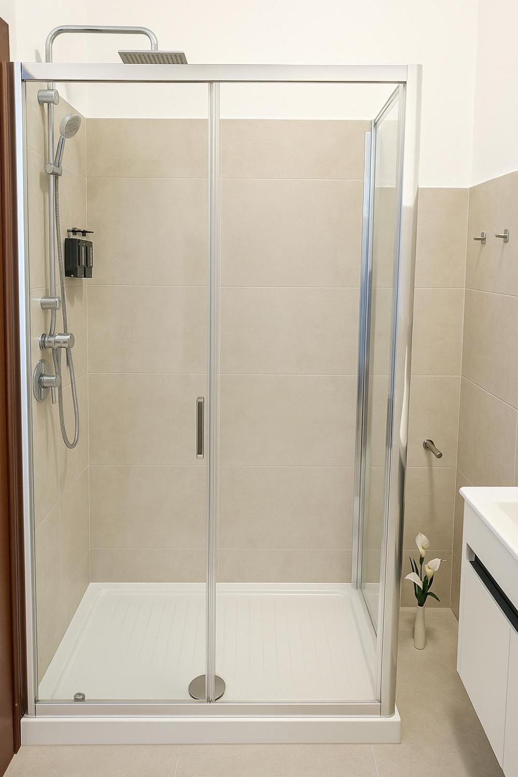 Colosseo Rooms B&B โรม ภายนอก รูปภาพ